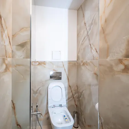 דירה Centre Spacious 2 Bedroom